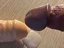beetje cum op dildo, foto 640x480, 3 reacties, 6 stemmen