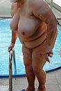 buurvrouw, foto 1000x1459, 8 reacties, 45 stemmen