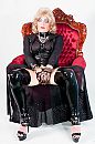 dressed, foto 2592x3888, 3 reacties, 9 stemmen