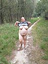flashen op wandelpad, foto 2448x3264, 8 reacties, 70 stemmen