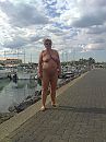 frontaal naakt bij de haven, foto 2448x3264, 5 reacties, 47 stemmen