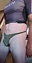 groene string, foto 1702x3280, 2 reacties, 7 stemmen
