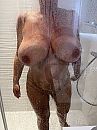 grote tieten showen, foto 3000x4000, 92 reacties, 270 stemmen