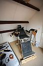 kapper-gyno-speel- stoel, foto 2666x4000, 6 reacties, 8 stemmen
