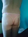 kleine slipje aan, foto 2448x3264, 3 reacties, 2 stemmen