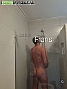 lekker douchen, foto 412x550, 3 reacties, 2 stemmen