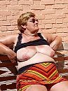 lekker in de tuin vandaag, foto 3000x4000, 17 reacties, 51 stemmen