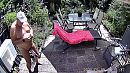 lekker in de tuin, foto 1280x720, 6 reacties, 4 stemmen