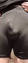 lycra sportbroekje, foto 1296x2880, 6 reacties, 12 stemmen