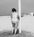 maja naakt stranddouche, foto 1312x1430, 0 reacties, 13 stemmen