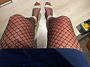 minirok met netkousen, foto 1823x1360, 8 reacties, 14 stemmen