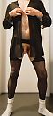nylons, foto 400x862, 3 reacties, 9 stemmen