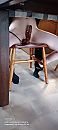 onder de tafel, foto 1800x4000, 7 reacties, 43 stemmen
