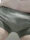 plassen in boxer 1, film 00:00:16, 6 reacties, 7 stemmen