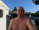 smalldick loser outdoor, film 00:00:00, 3 reacties, 5 stemmen