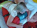 wie masseert me????, foto 4000x3000, 6 reacties, 22 stemmen