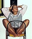 young and pretty, foto 480x586, 1 reacties, 0 stemmen