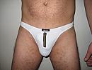 Wie wil dit ritsje eens open maken, foto 2592x1944, 0 reacties, 2 stemmen