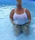 Zwembadje, foto 1182x1349, 2 reacties, 9 stemmen
