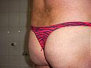 achterkant string, foto 760x570, 2 reacties, 0 stemmen