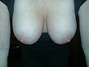 blote tieten, foto 2592x1944, 4 reacties, 8 stemmen