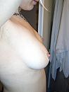erg stramme tieten, foto 1200x1600, 4 reacties, 4 stemmen