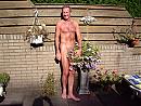 even schuilen, foto 640x480, 2 reacties, 4 stemmen