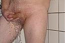 even spelen onder de douche, foto 2816x1872, 0 reacties, 1 stemmen