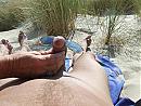helpend handje, foto 2592x1944, 1 reacties, 4 stemmen
