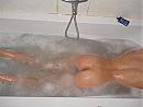 in bad, foto 4000x3000, 1 reacties, 1 stemmen